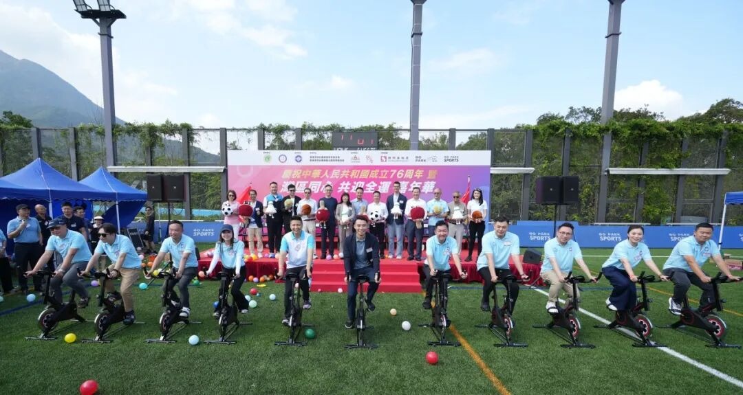 🚨⭐️ 官方消息：奥斯曼·登贝莱荣获2025年国际足联最佳球员奖。