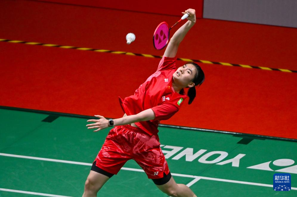 多把球传给 多把球传给