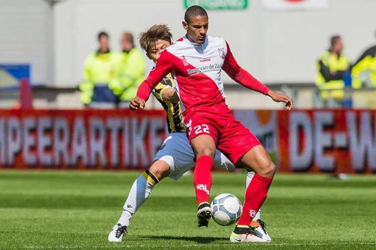 现他们真实 现他们真实